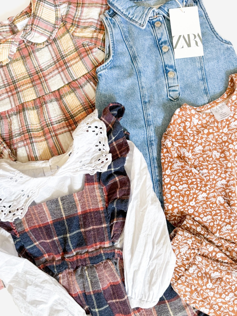 neutral 3Y girl’s fall capsule wardrobe